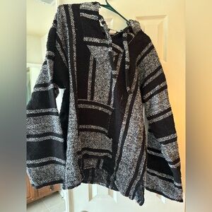 unisex hippie hoodie from mexico ! worn once 
size XL